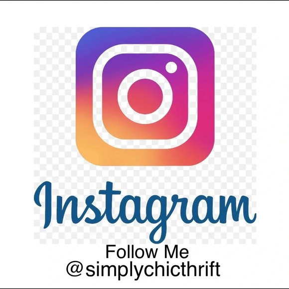 FREE RESELLING TIPS - Follow me on Instagram - Picture 1 of 1